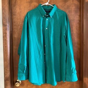 Roundtree&Yorke button-down